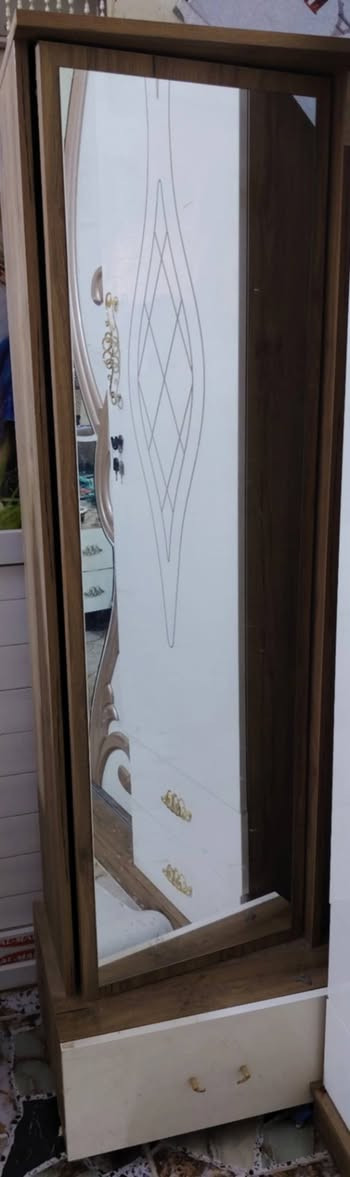 السلام عليكم غرفة تركي ضخمة للبيع
تتكون من 9 قطع نظافة 90% 
السعر 550


**إذا كنت صاحب هذا الإعلان وتريد حذفه لأي سبب، رجاءا أرسل رسالة إلى الدعم الفني**