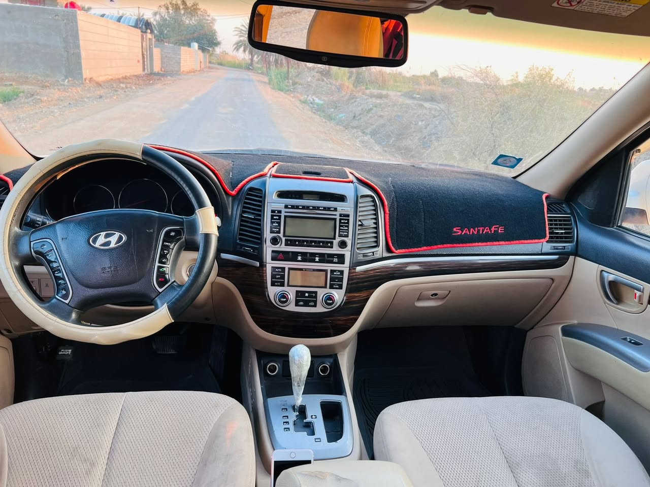 سلام عليكم
سنتافي موديل ٢٠١١
رقم بغداد بسمي سنويه 
٢٩
مكينه 6
فول مواصفاته 
جاهزه من كلشي 
بيها صبع قطه ونص 
العنوان واسط الزبيديه 

‭٠٧٧٠ ٢٧٤ ٥٩١٢‬
