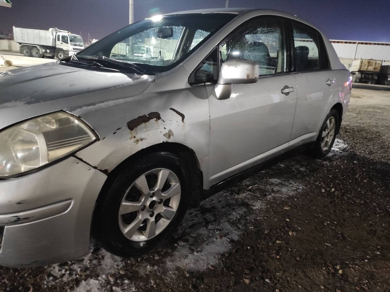 السلام عليكم نيسان فيرسا ٢٠٠٨
بيها بدايه كازكيت 

 سعره ٥٠ وبيها مجال بعد الشوف اتصل ع ***********
