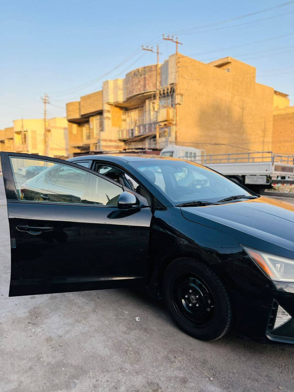 سلام عليكم
الانتره 2020 للبيع 

رقم بغداد السياره الله شاهد احله من الصوره

السياره فول من عده الفتحه 

مكينه (1400) تيربو  

تخم تاير حدادة جديد 

مواصفات 

تحكم جيهتين 

ثلث انضمه قياده 

مسجل شاشه 

كأمره خلفيه دواره 

الكشنات تدفاء تبريد

تحديد مسار

 مانع انزلاق 

تشغيل و إطفاء ذاتي

السياره حادثه بين البابتين الصفحه اليمنه بل خارج  مصبوغات والجاملغ الوره بل عراق بدون حوض 

باقي السياره كلهه مكفوله 

مكان السياره بغداد البلديات 

السعر 118 وبيه مجال

رقم التلفون ***********

رقم التلفون 0 772 319 9095

مكلف بالنشر غير متواجد على الفيس 
اتصال فقط
