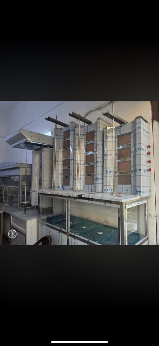 مستعدون لتجهيز المطاعم بكافه المعدات وتصنيع كافه مستلزمات المطابخ والفنادق 
الاستفسار هـ/***********
