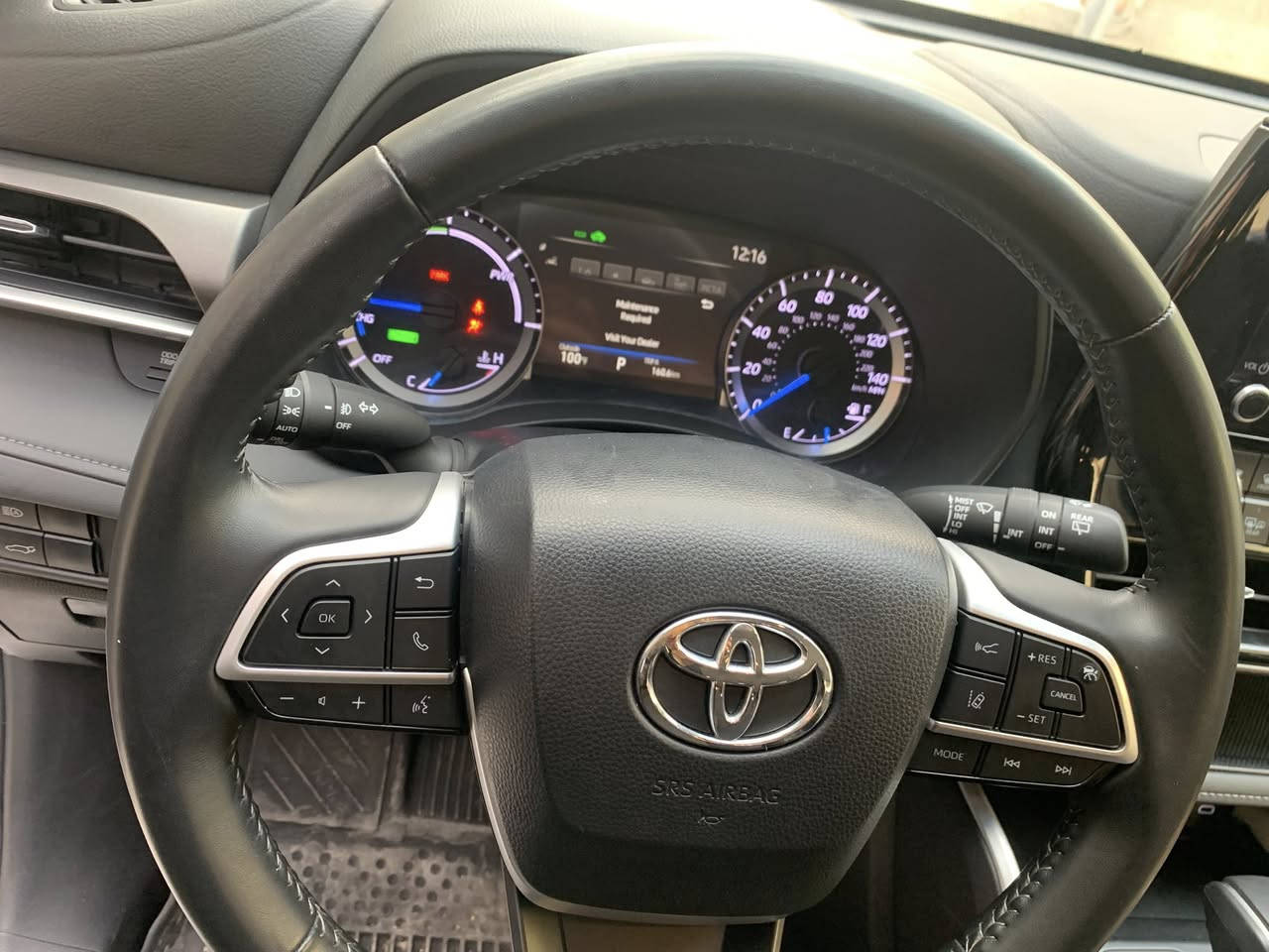 السلام عليكم /هايلندر موديل ٢٤ بأسمي مواصفات LE حادث اماميبيه تبديل بنيد وجاملخ رقم بغداد باسمي السعر ٢٨٥ وبيه مجال رقم الموبايل/ ***********
