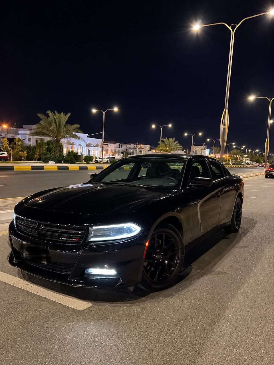 السلام عليكم

جارجر 2015 sxt

كلين تايتل حتى الدعاميات بدون قطرة صبغ

وارد كندي 

ماشيه 69 حقيقي

تو ويل 

رقم بغداد بأسمي تحويل مباشر

السياره نظيفه كلش 

تخم تاير وباتري جديد

للاستفسار ***********
