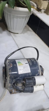 ماطور برفاب اصليه سرعتين  سعر واحد 35 الف  07829859482