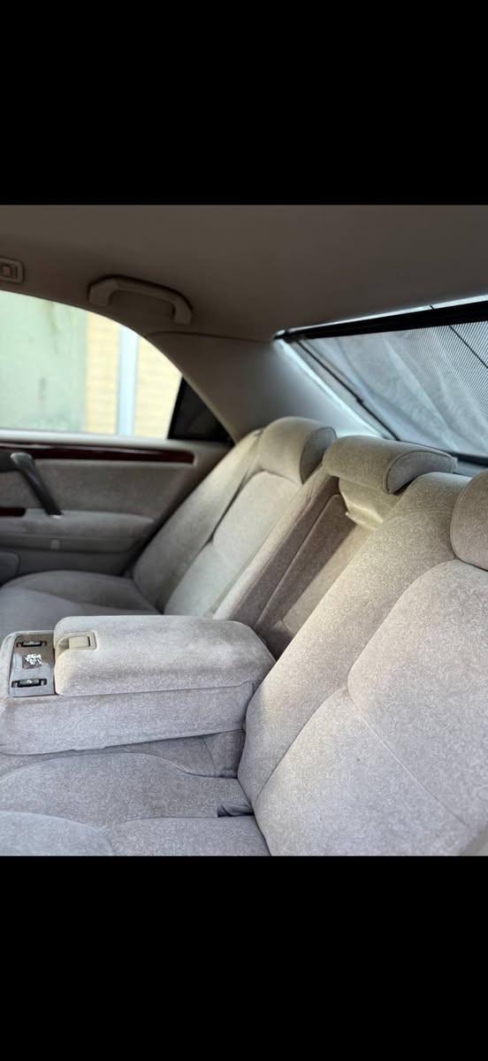 السلام عليكم
كراون ملكه قرار 48 تسجيل جديد طگ كارتون 
رقم سليمانيه مداور ثاني يوم  كافه المحافضات 

مشروع وطني
كفاله عامه كص ضربه نقل جثه رسميات اصوليات 

مكينه فيفيتي اصل الاقتصادي لا دوانز ولا تنقيص 

 حداديه جديده امامي خلفي شرط ترايك 180 
تحوير نجف + دشبول نجف

3 دكم 

كرستال 

ويل نجمه 

سستم صوتيات 

اريل امامي 

برده خلفيه 

شاشه كرستال 

مري شفط 

لايت زنون 

كشنات اربعه كهرباء

كروز تثبيت سرعه 

مري تدفئه

العنوان / الديوانيه 
الاستفسار/***********
واتساب فقط
