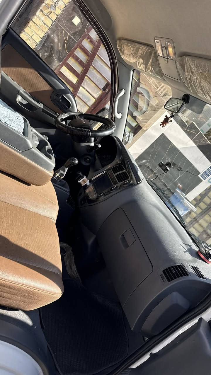 كيا حمل موديل 2024 مشاية ٢٠ الف فقط بعدها زيرو السبير ما نازل منها مابيها اي ضرر/ زنون / داش كام تصوير / كشن كهرباء/ شاشة كبيرة/ تحكم بلمري كهرباء /دعامية خلفية / خزان ماء / عدة 🧰/رقم نكليزي دولي / بسم تحويل ثاني يوم / رقم بغداد
العنوان بغداد الشعب شارع الصحة / ***********

