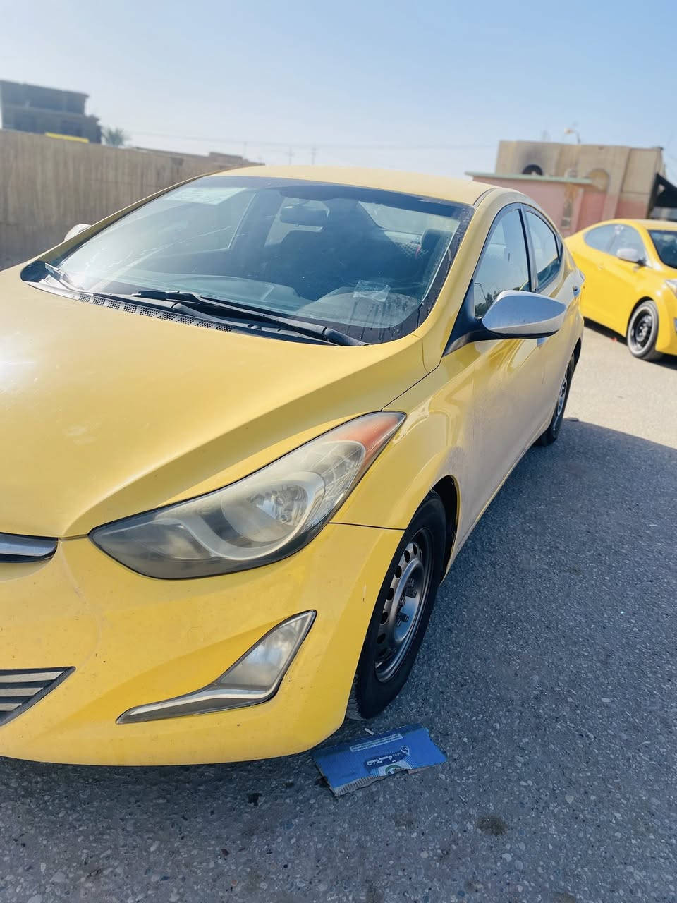 السلام عليكم الانترا مضلع 2013 امريكي رقم بغداد باسمي سنويه ل2028 حادثها بامريكا جاملغ خلفي حادثها بالعراق تبديل بنيد وجاملغ ولغده مبدله السياره خير من الله مكينه قبل شهر شادها السعر 89 وبيها مجال للشراي باقي التفاصيل للاتصال ع الرقم ***********
