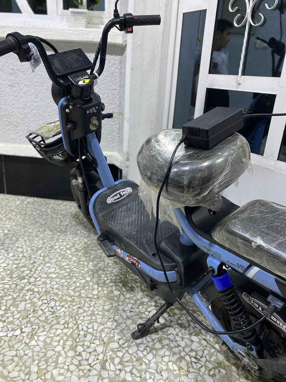 السلام عليكم للبيع راجه شحن نوع راين لسعر 125 رقم *********** العنوان حي أور خلف جامع الفردوس
