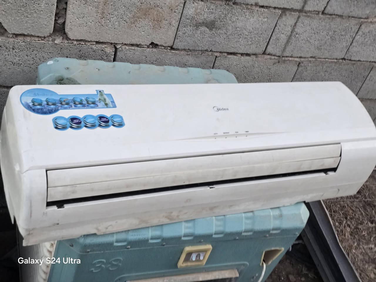 السلام عليكم داخليه ميديا للبيع شغاله السعر 60 الف المكان  بعقوبه دور الزراعه الستفسار على الرقم ***********
