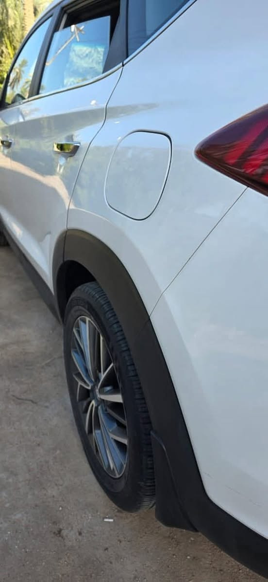 السلام عليكم ورحمة الله 
توسان موديل 2020 خليجي شركة الگاصد كفالة عامة عدا بارد اصبعين باب السايق ماشية 102 باقي المواصفات معروفة للجميع مكاني نجف سعر 205


**إذا كنت صاحب هذا الإعلان وتريد حذفه لأي سبب، رجاءا أرسل رسالة إلى الدعم الفني**