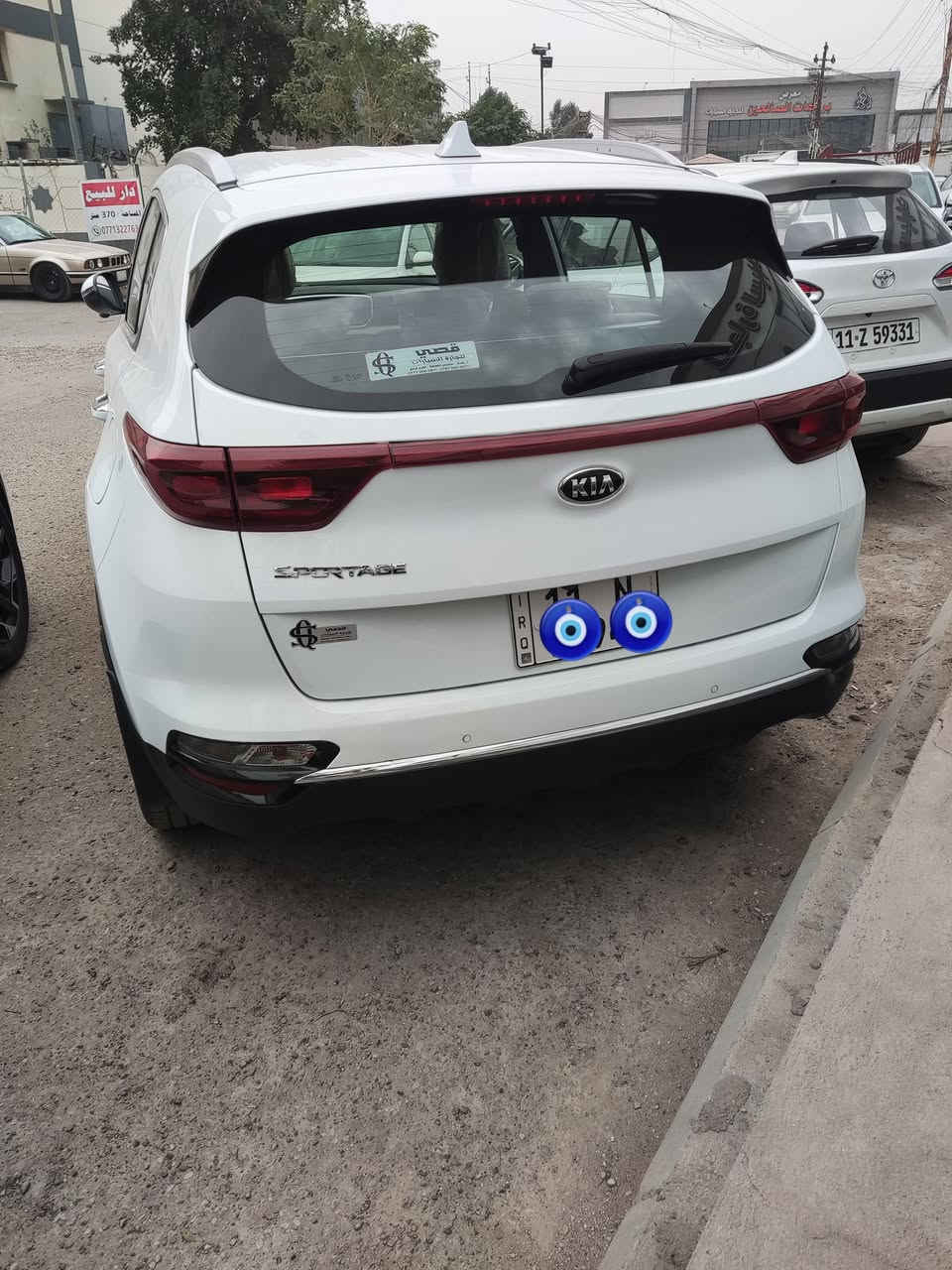 السلام عليكم
سبورتج 2021بيسك
سيارة خليجي مكفوله من كل شي 
لا ضربه ولا حادث سياره جديده تجي وشوف بعينك بيه شكم رصعه بلقماره وبل بنيد قليلات تقريبن 4او5موصفات 
شاشه تحكمات 
محرك 2000 دوش 
ماشية 54 الف 
حساس  خلفي 
سياره  تايرات  جديدصيانه كامله مسويله سياره بسمي تحويل ثاني يوم رقم جديد 
السعر 21.000$ وبيه مجال 
3انظمه قياده 
مكفوله من كل شي 
الاستفسار اتصل وتدلل 
***********
