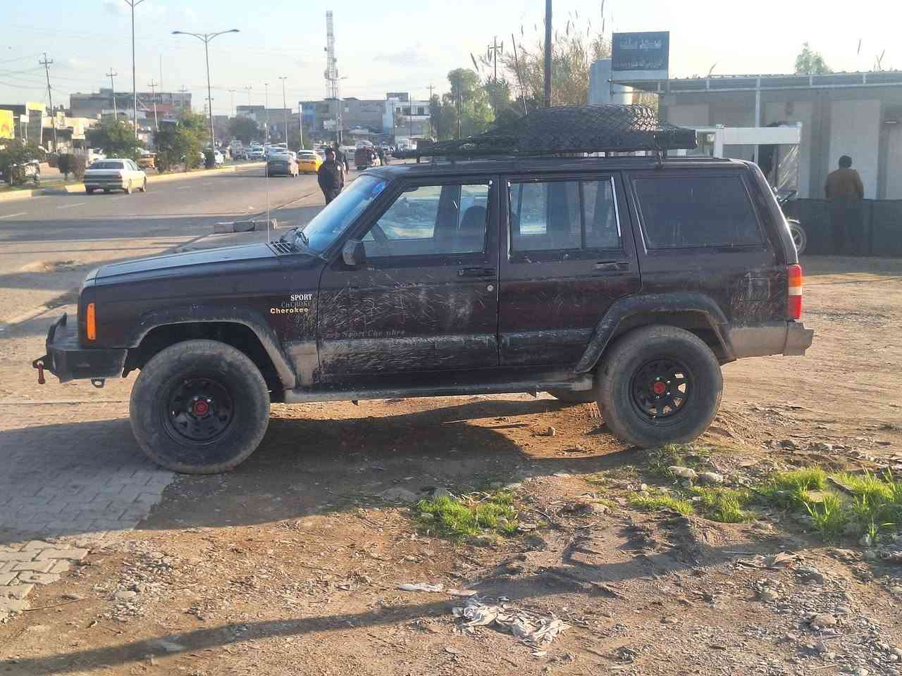 بيع سريع  ٤٩ وبيها مجال  
جيب موديل ١٩٩٠ بلادي من دعاميه لدعاميه  بدون ضرر بدون قطرة معجون  دمارات ع بلادي  تبريد تدفئه  مشروع وطني السيارة بحالة جيدة جدا  بشرط التحويل 
محرك عدل ٦ سلندر بلادي   فورويل شغال  ضفيرة جديدة مكاني كركوك بيع فقط نقدا  السعر ٤٩  وبي مجال 
***********
