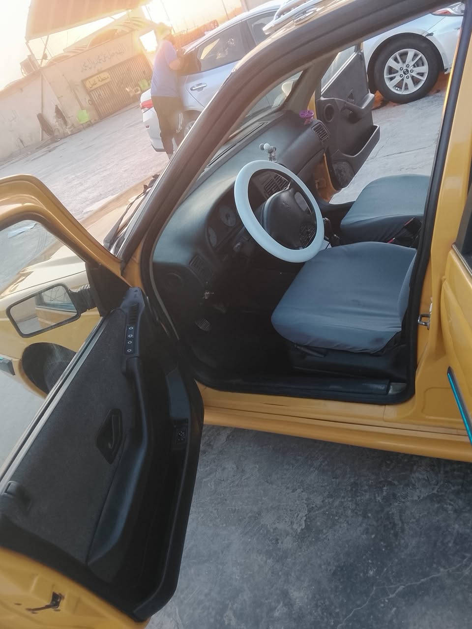 سلام بيجو باص للبيع موديل 15 
رقم بغداد دولي سياره بيه منضومت غاز 
سياره مكفوله 
 بيه بس الكرنك مفتر بوش
 كرنك شديتله جديد هستونه اصلي 
 تبريد ثلج حداديه جديد
 ماشيه 102حقيقه
 مكانه ديوانيه 
سعره 45
 اليريده يرسلنه عل خاص


**إذا كنت صاحب هذا الإعلان وتريد حذفه لأي سبب، رجاءا أرسل رسالة إلى الدعم الفني**