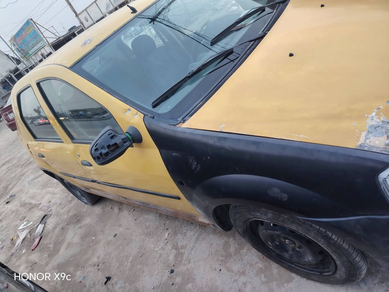 يا الله سلام عليكم سياره رينو مديل ٢٠٠٩ جاهزه ستوني مسوي خياسات وجاهزه بايقه بس صبغ  كير ومكينه كورله  شرط المكينه صارله ٣ أشعر بيه مخليه جاهزه علا اخر حبايه سعر ٢٥ وبيه مجال للطيبين المكان نجف


**إذا كنت صاحب هذا الإعلان وتريد حذفه لأي سبب، رجاءا أرسل رسالة إلى الدعم الفني**