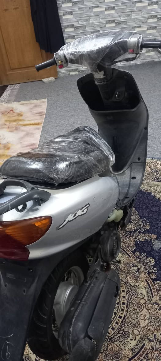 عصفوريه دراجه جديده مكينه سلف هندر كهربائيات كامله سعر ٢٢٥ بغداد الشعله ***********
