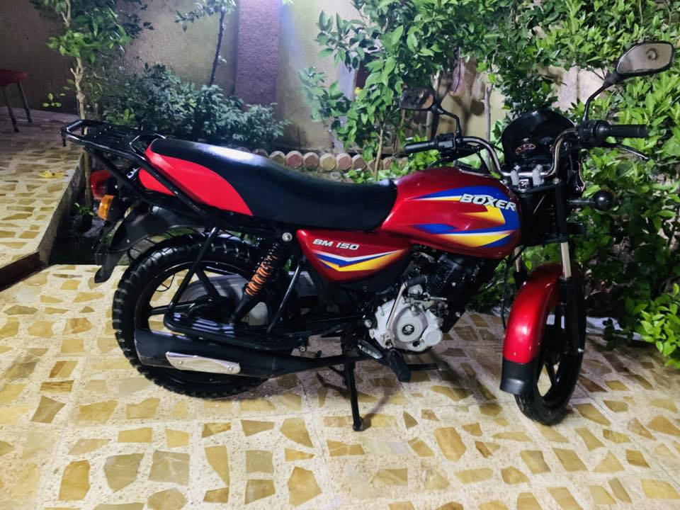 بوكسر 20 شهر 11.  كامله من كلشي  اوراق أصوليه كمرك وضريبه بس تروح ترقم سعر مليون و100  
***********
