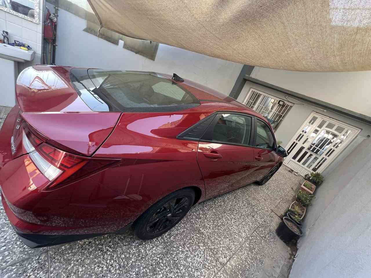 السلام عليكم
النترا هايبرد 2023 بدون ايرباك بجم كبس 
الموديل : 2023 . (وارد امريكي) . 
العداد : .(25 الف mil)   . 

رقم بغداد  بسمي السيارة 
* الحادث موضح بالصور  بدون شواصي ولغود مكفولة بجم كبس بدون ايرباكات سليمة 
* كامراة ملاحة نضام عربي وإنكليزي
 . خارطة ملاحة بال دشبول 
* شاشه كبيرة اوكامرا 
* نظام الخرائط (GPS).
* المصابيح الأمامية LED. 
* حساسات خلفية. 
* مانع تصادم خلفي.
* بلوتوث تلفون. 
* محدد سرعة. 
السعر 150$ وبيها مجال بسيط للمشتري   مكان السياره بغداد الجديدة   للاستفسار ***********
