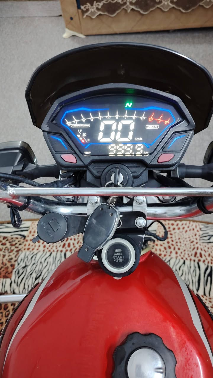 للبيع ماطور إيراني جديده فول موديل 24 اني من الرمادي حي التأميم شراي اتصل ***********  سعرها 800
