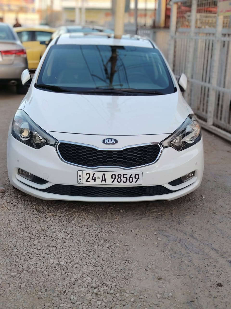 سلام عليكم سيراتو مديل 13 خليجيه السياره رقم أربيل تريد تحويل وكاله اني حاظر سياره فول بصمه تبريد قطعتين اشاير  بالمري شفط ترحيب ثلاجه سلايت سياره مكفوله كفاله من شخط   سياره جديده ماشيه 175 اصل دك جرص سياره ستعمال شخصيه مكيه 1600 الخاص مغلق  مكاني كربلاء طويريج  ***********
