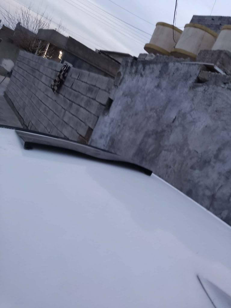 مازدا ۳۲۳ هەشت و کابرێتەر علووج ماڵی مەدەنی بەشەرت تەقەو ڕەقەو کارەبایی و گەرمی و هەموو گیانی بەشەرت سعری ۱٥ گەڵاو کەمێک مەجال شوێن کۆیە *********** كويسينجاك, أربيل
