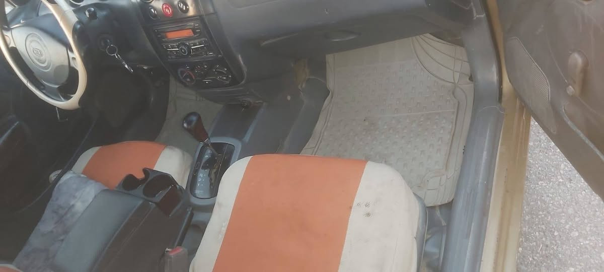 شوفرليت افيو موديل2004رقم بابل دولي سياره جاهزه سياره جاهزه محرك كير حداديه جاهزه محرك1400مفتوح كير اوتماتيك سياره مال جنيان السعر36وبيها مجال للشراي عنواني كربلاء الشراي يتصل***********
