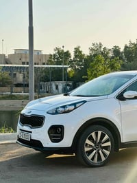كيا سبورتج 2017 خليجي مكفول من الصبغ فقط بيها بارد رقم بغداد اب اسمي ل...