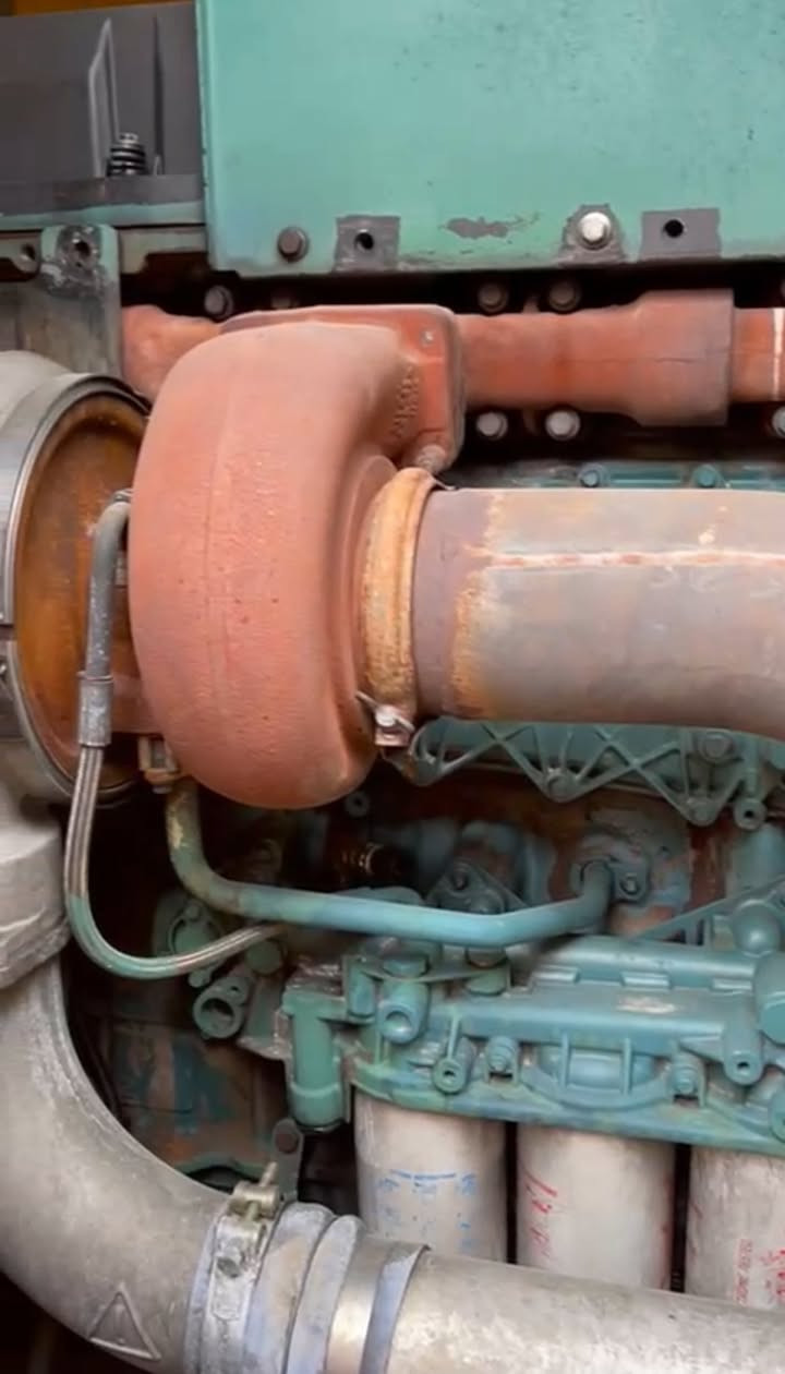 السلام عليكم
فالفو 16 .41  انجكتر نضيفه وحلوه كاتم 

شرط الحمل 

٥٠٠ كي 

السعر 154

***********
