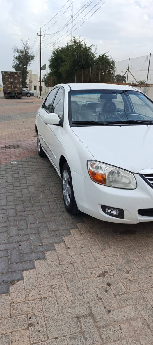 السلام عليكم
سيراتو خليجي للبيع موديل 2008 
رقم كربلاء الدولي بسمي
كير محرك بحاله جيده حجم المحرك 1600
السعر 92
السونار مرفق مع الصور مكاني كربلاء
اي استفسار اتصل ***********
