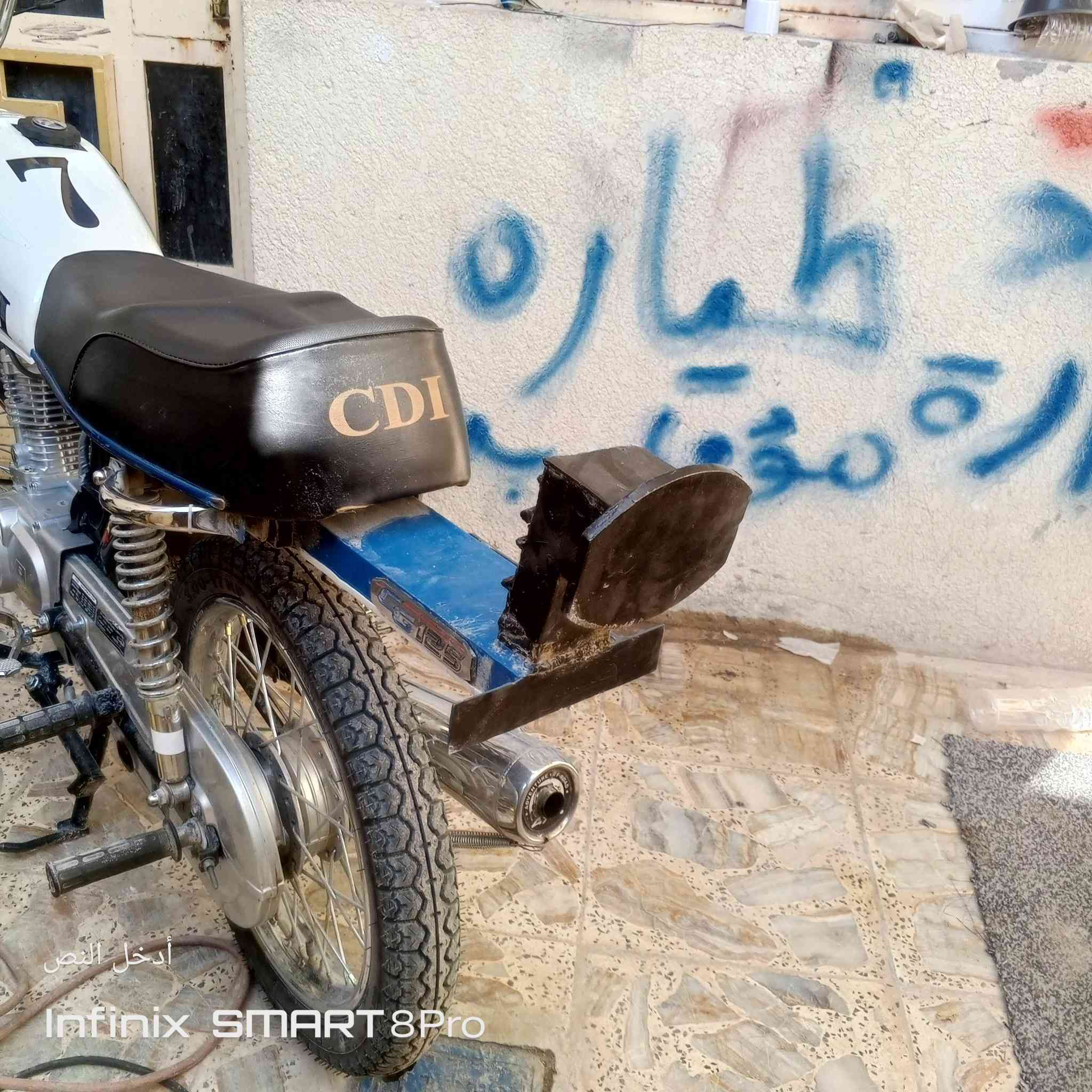 سلام عليكم عندي هاي راسطه الشكل القديم اريد مراوس بطياريه أو باكستانيه ***********
