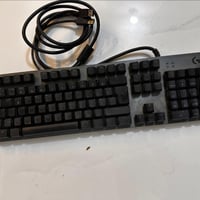 لوجتك G512 • دكمة ESC ناقصة • يشتغل على شاشتين