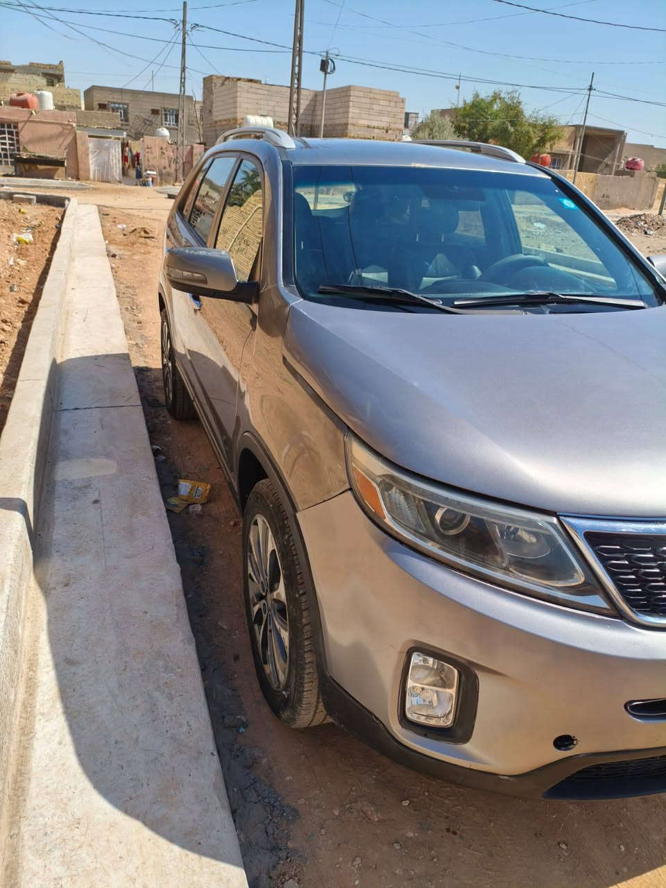 سلام عليكم سورنتو 2015 رقم بغداد دولي هزه جديده  بسمي وارد امركي حادثه جاملغ وبنيد وبيه صبغ صفحت السايق بدون ضربه شرط قطرت معجون مابيه كله لبل واحد مكينه 2400 ا السياره نص فول  برد بلادي تتفه بل كشنات جاهزه من كلشي كير مكينه حداديه تخم تاير جديد مكاني الدوانيه مركز للسفسار ***********
