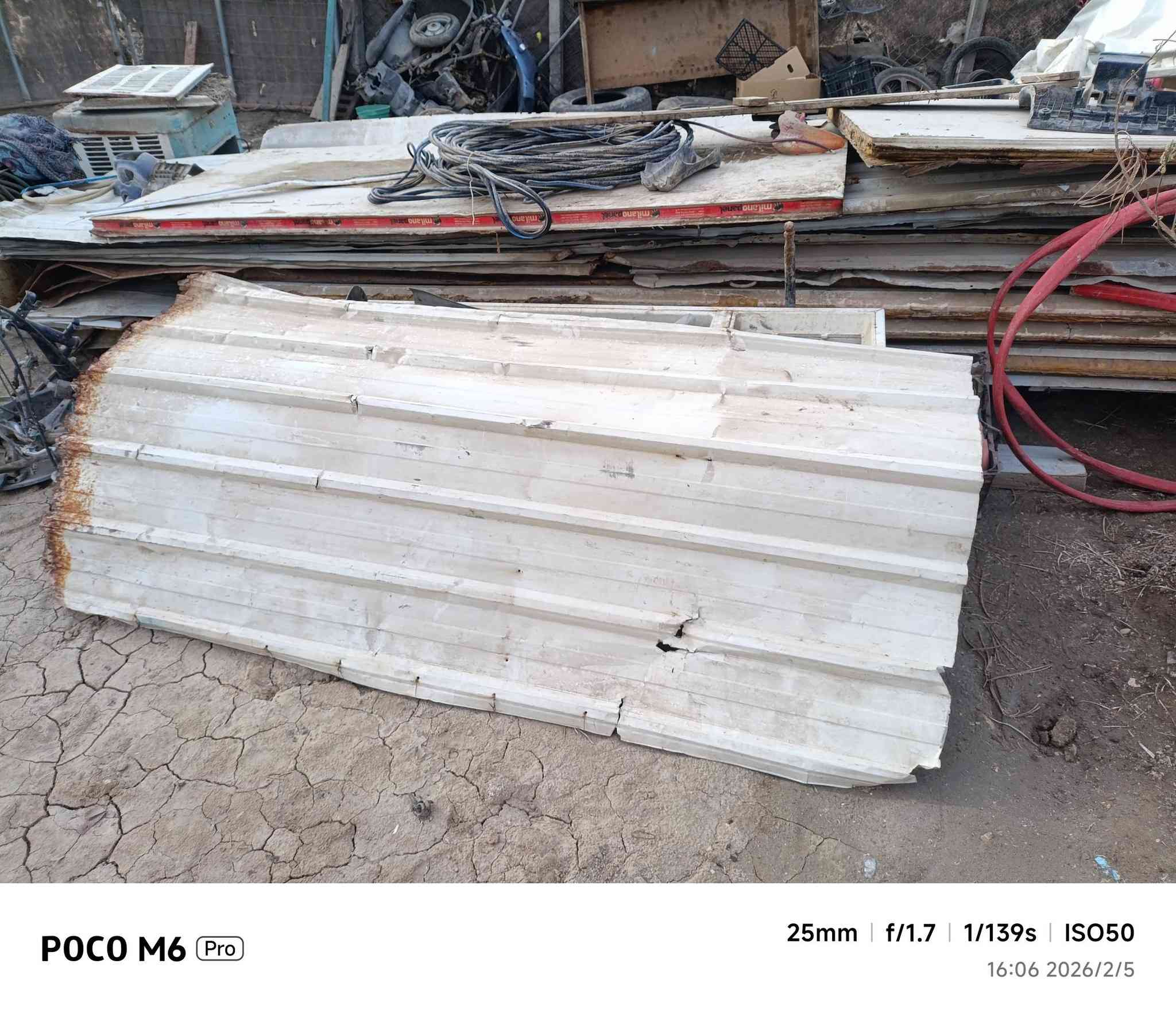 سنتويجات نضاف مكان ناصريه مركز
*********** مكلف بل نشر
