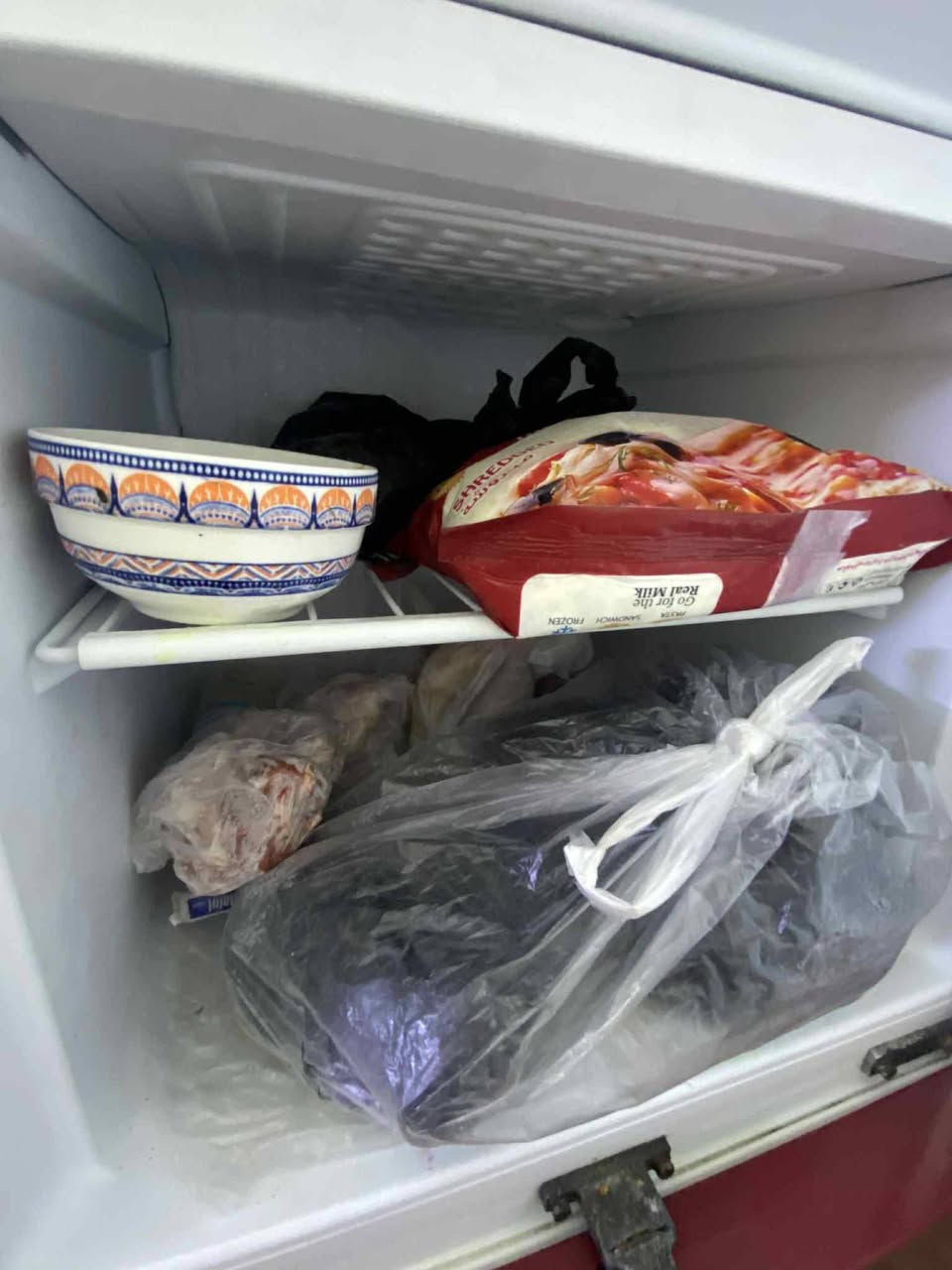 ثلاجه نوع وايدي 12قدم ماداخله تصليح ابد كلش نظيفه سعرها 150وبيها مجال عنوان العبيدي شارع يوسف


**إذا كنت صاحب هذا الإعلان وتريد حذفه لأي سبب، رجاءا أرسل رسالة إلى الدعم الفني**