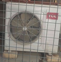سبلت للبيع بس القطعه الخارجه ماطور بيه عاطل للاستفسار 07831678858