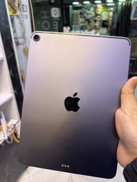 ايباد 11 برو • ٦٤ • مفطور