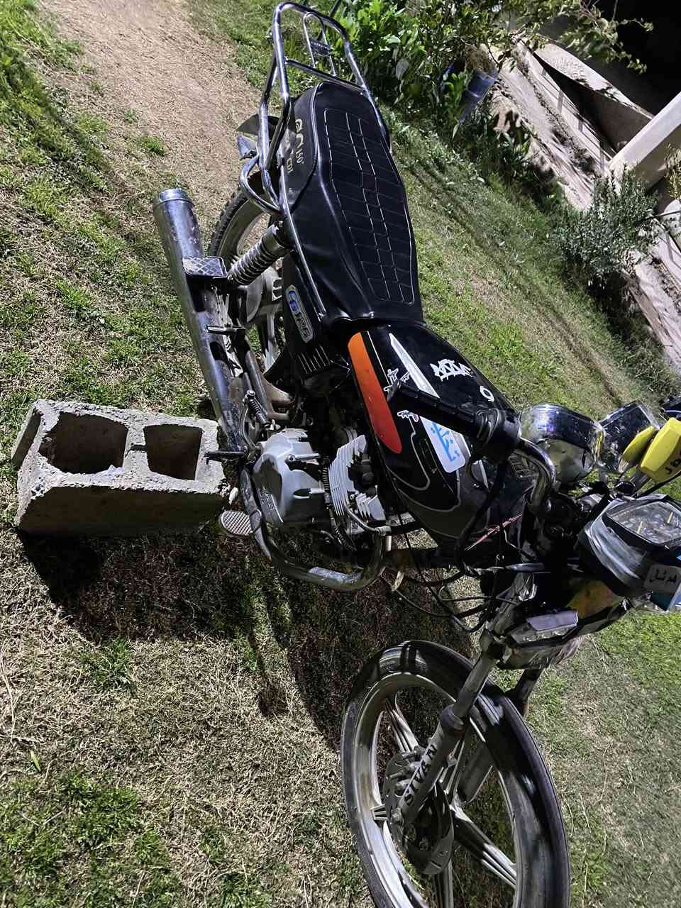 دراجة ايرانييي موديل18
***********
