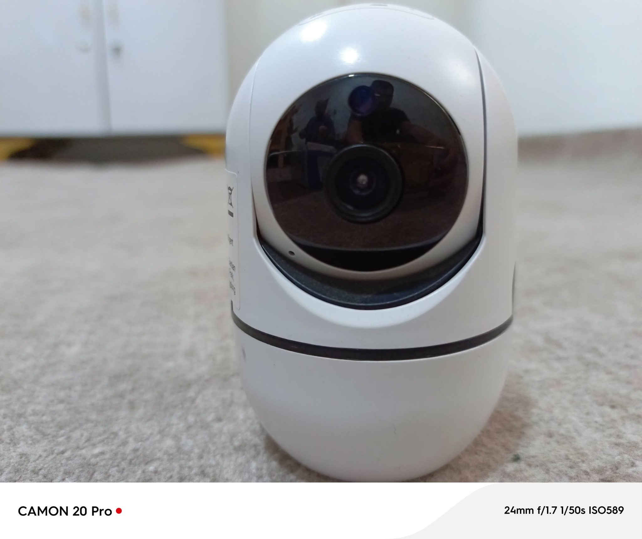 سلام عليكم عندي كاميرا مراقبه يشغل على انترنت
شرط شغل ويا كبل شحن اثنين يشغل على موبايل يعني انته خارج بيت هو شتغل 

سعر الزوج 20 الف

رقمي ***********
