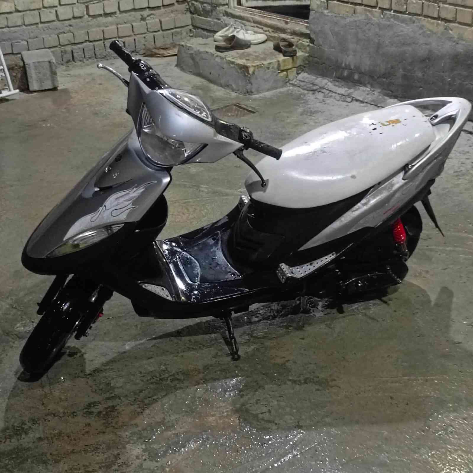 سلام عليكم شباب هاي الدراجه للبيع مستعجل عل بيعه ***********
