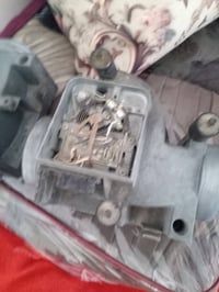 الافيو مال بيم مفتوح 735 سعر 100 وبيه مجال شرط شغل 07741825173