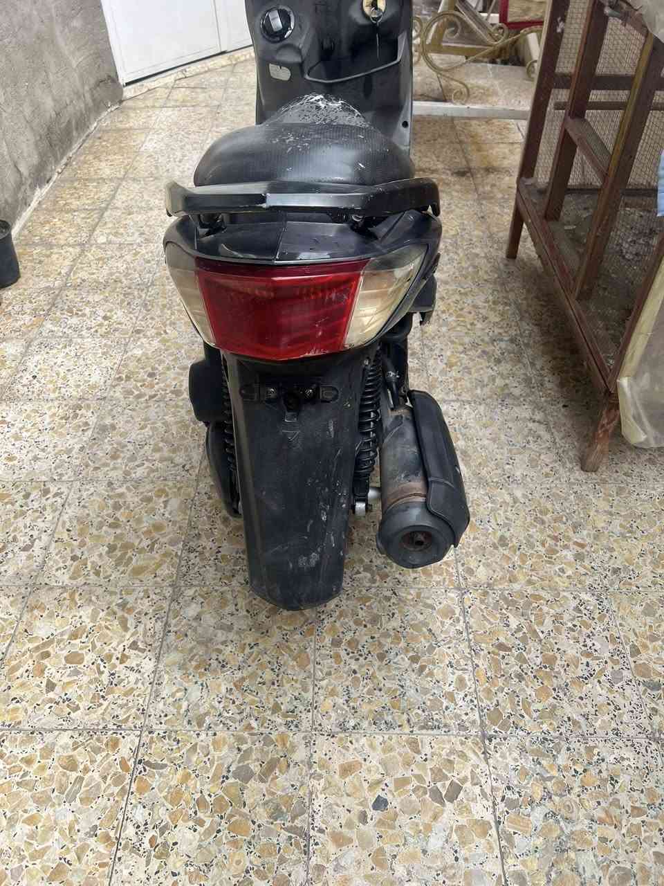 السلام عليكم سكنس فحل ياباني قبق نفخ مكفولة من كلشي كهربائيات كلها شغاله نكره بكل وقت جاهزه وين متريد شغل واطلع شاشه شغاله سلف هندر طستها ناعمه والدراجة احلى مال جني من الصور مكاني مدينه الصدر السعر 850 بيها مجال قليل ***********
