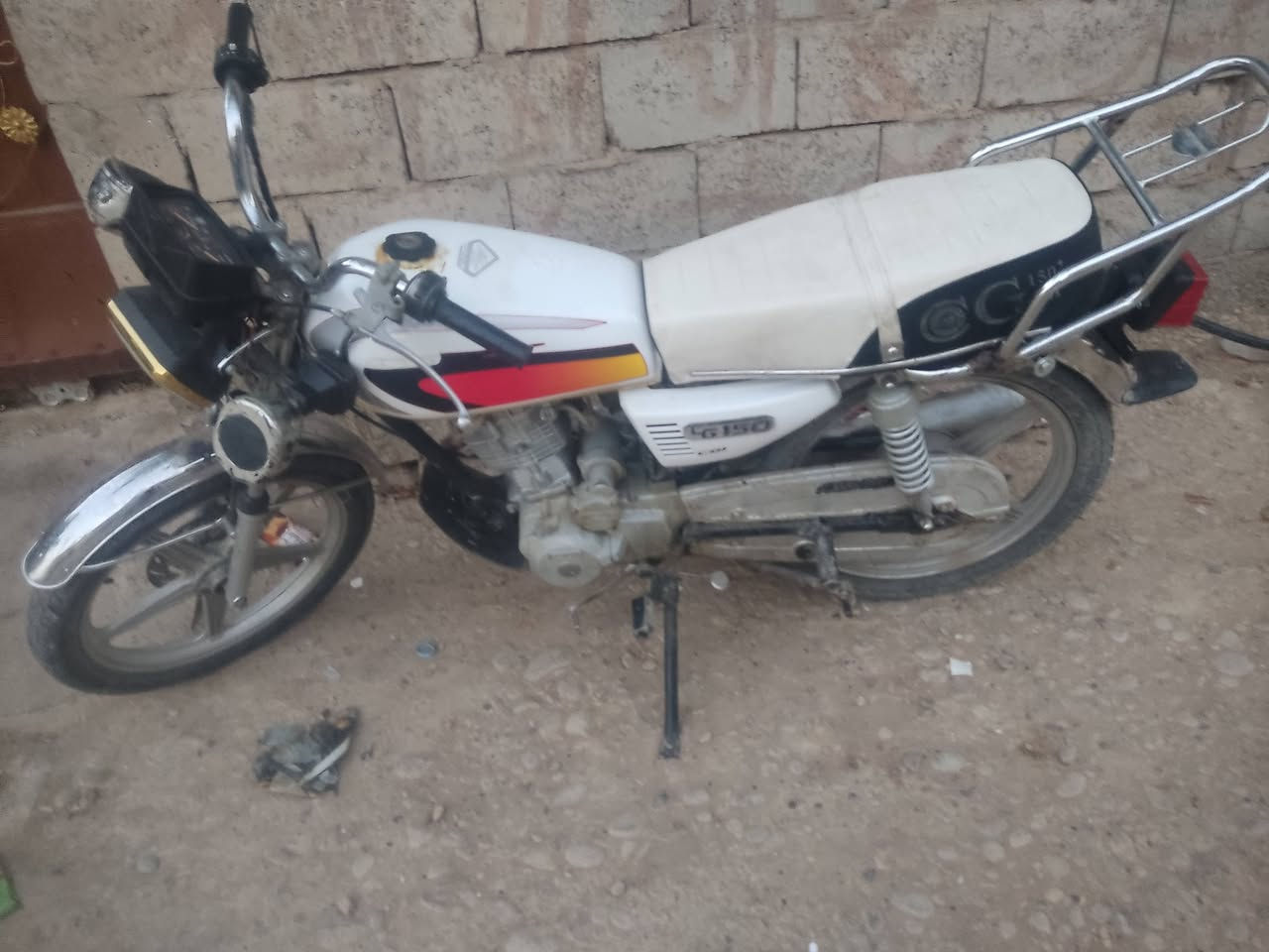 للبيع سيفان موديل 18الستفسار عل رقم ***********
