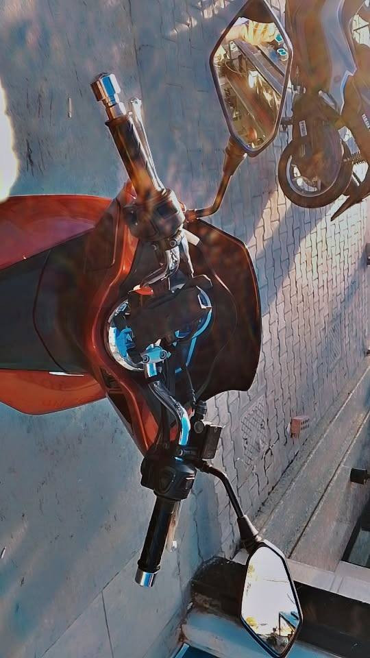 Pcx الجيل الثاني
محرك مكفول كفرات بلادي نقص فقط قبق بانزين 
السعر مليون و 650 وبيهه مجال بسيط حك الجيه تجي وتشوفهه وسهله بغداد نفق الشرطه 
***********
