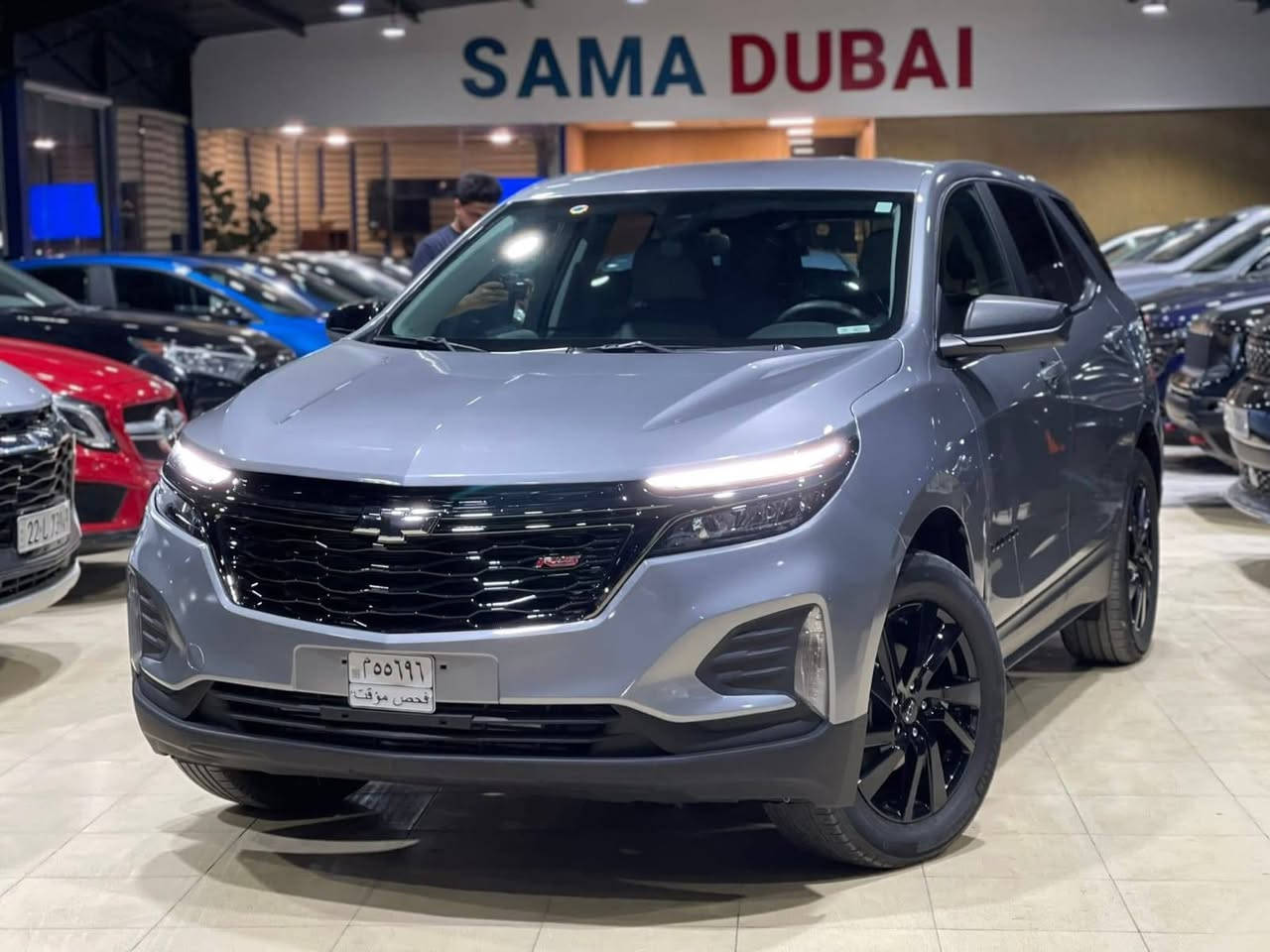 عندي كوينكس 24 سلفر بلا رقم للبيع  أو مراوس بتوسان حديثه لو ترافكس لو سورنتو وانطي فرق العنده هذا رقمي ***********
