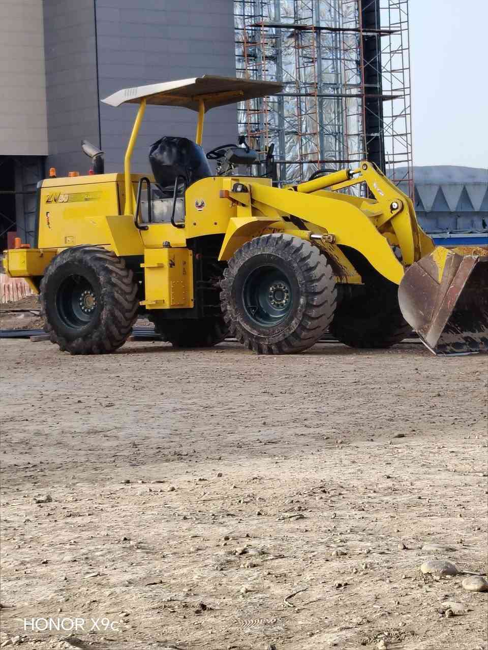 شفل كاوسكي البيع موديل 2011 مكينه خير من الله مكرك بم او نوزلى السعر اتصل على الرقام ***********//***********
