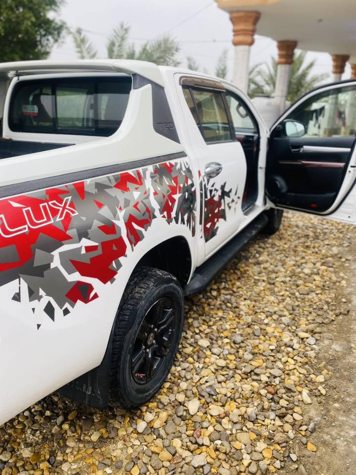 سلام عليكم
2021 رقم اربيل  بأسم عربي
سونار مرفق صور شرط تحويل 
فول مواصفات بصمه كشنات كهربائيّة اشاير بل مري تحكم ستيرن مري شفط فول مواصفات زنون عالي جدا  تفاصيل كامله 
مكان واسط  قضاء صويرة  

  

سعر 310 بيه مجال    شراي يتصل    ***********
