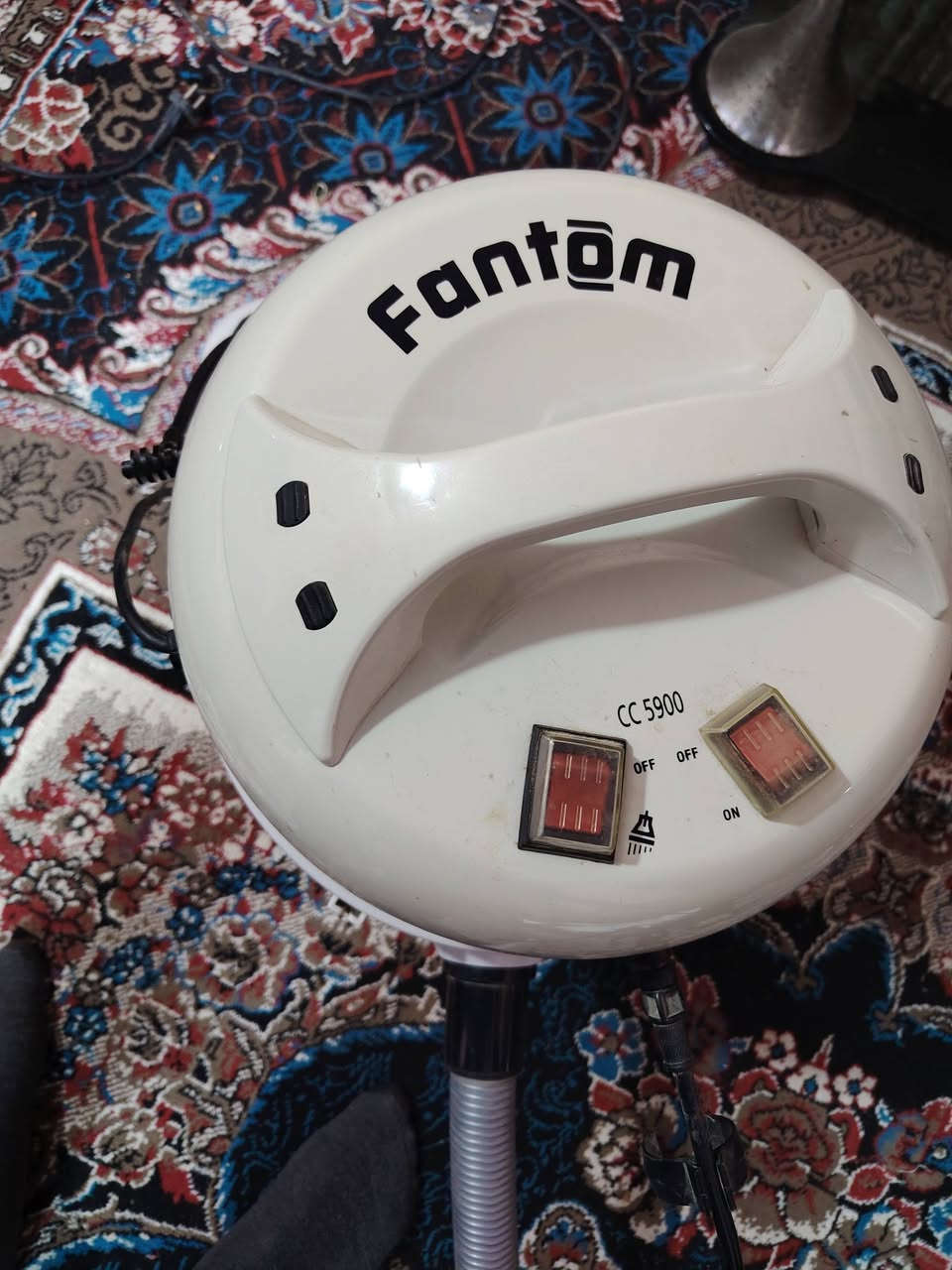 مكنسه تركيه اصلي غسل مع تنضيف
شغاله للبيع..
الاستفسار:  ***********
