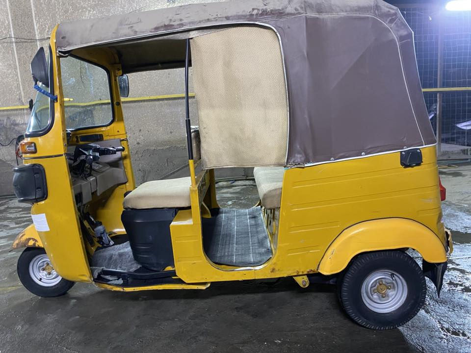 السلام عليكم تكتك 20أوراق 7 أصوليه  نضيفه وكامله خير من الله تكتك ب 5 وبيها  مجال مكاني بغداد مدينه الصدر  اللاتصال ***********
