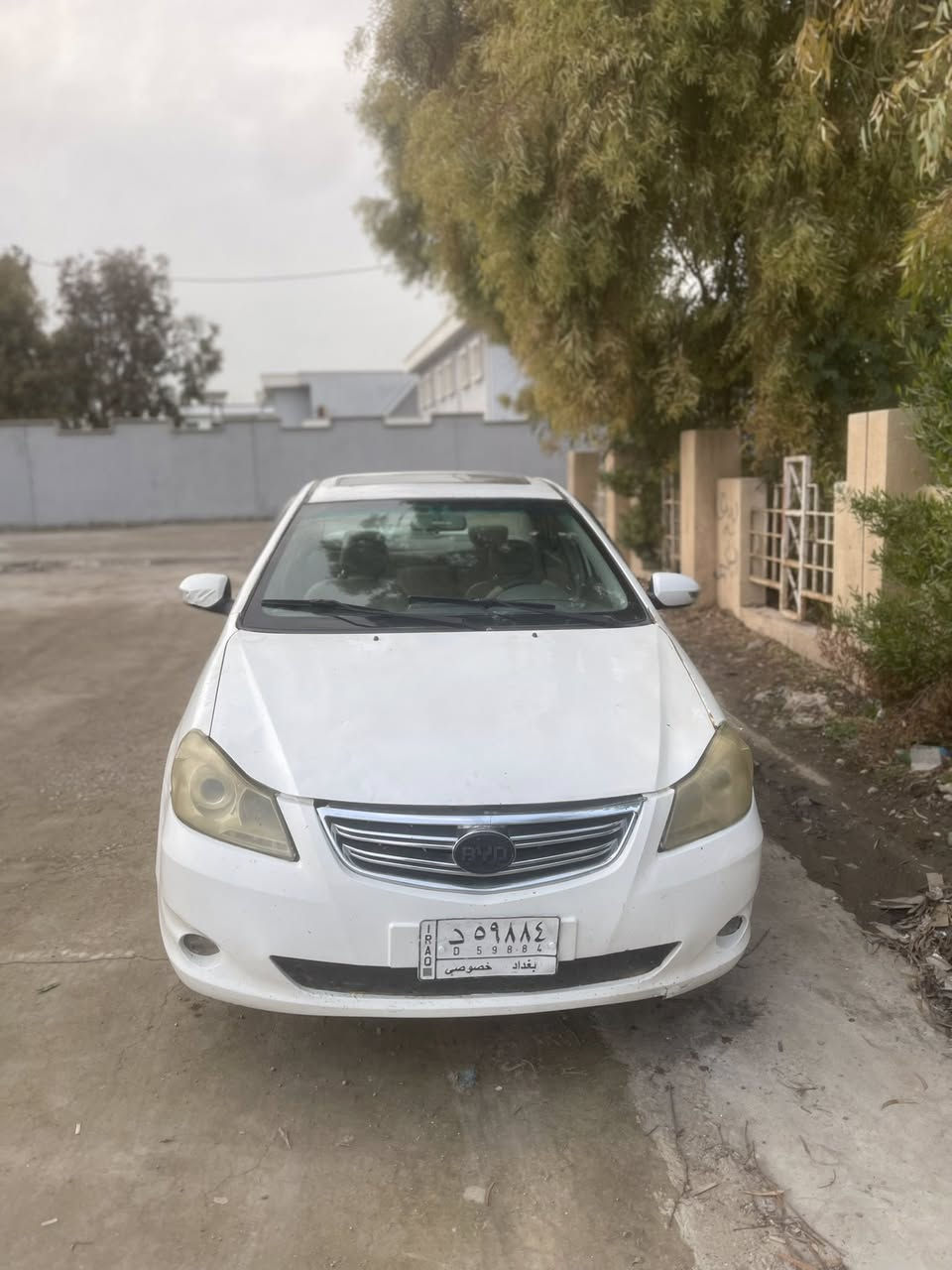 سعرها 28وبي مجال
بي وايدي جي 3كير عادي 2013سياره مطلوب للمصرف بدون تحويل  
كهربائيا كامل مابيها كل عيب تريك لل بغداد مابيها نقص برعي 
صدره امامي خلفي جديد تايرت جديد قفل مركزي سياره رادره امامي خلفي وجونب 
شراي اتصال وتدلل 
***********
مكاني كركوك
