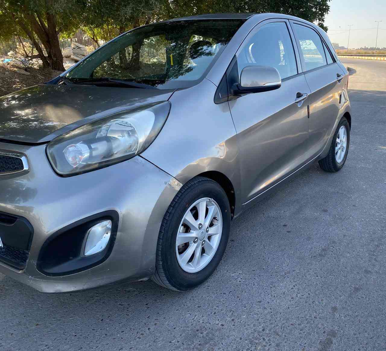 السلام عليكم
كيا بيكانتو موديل 2013 رقم بغداد بأسمي سنويه وهزه جديده ماشيه 109
محرك كير تبريد كله مكفول
تخم تايرات جدد
مدوشمه الكشنات
شاشه وكامره
السياره كلش نظيفه وما ناقصه اي شي وبالعافية على الياخذه
السعر 83 وبيه مجال حك الجيه
مكان السياره محافظة بابل ( المركز)
***********
