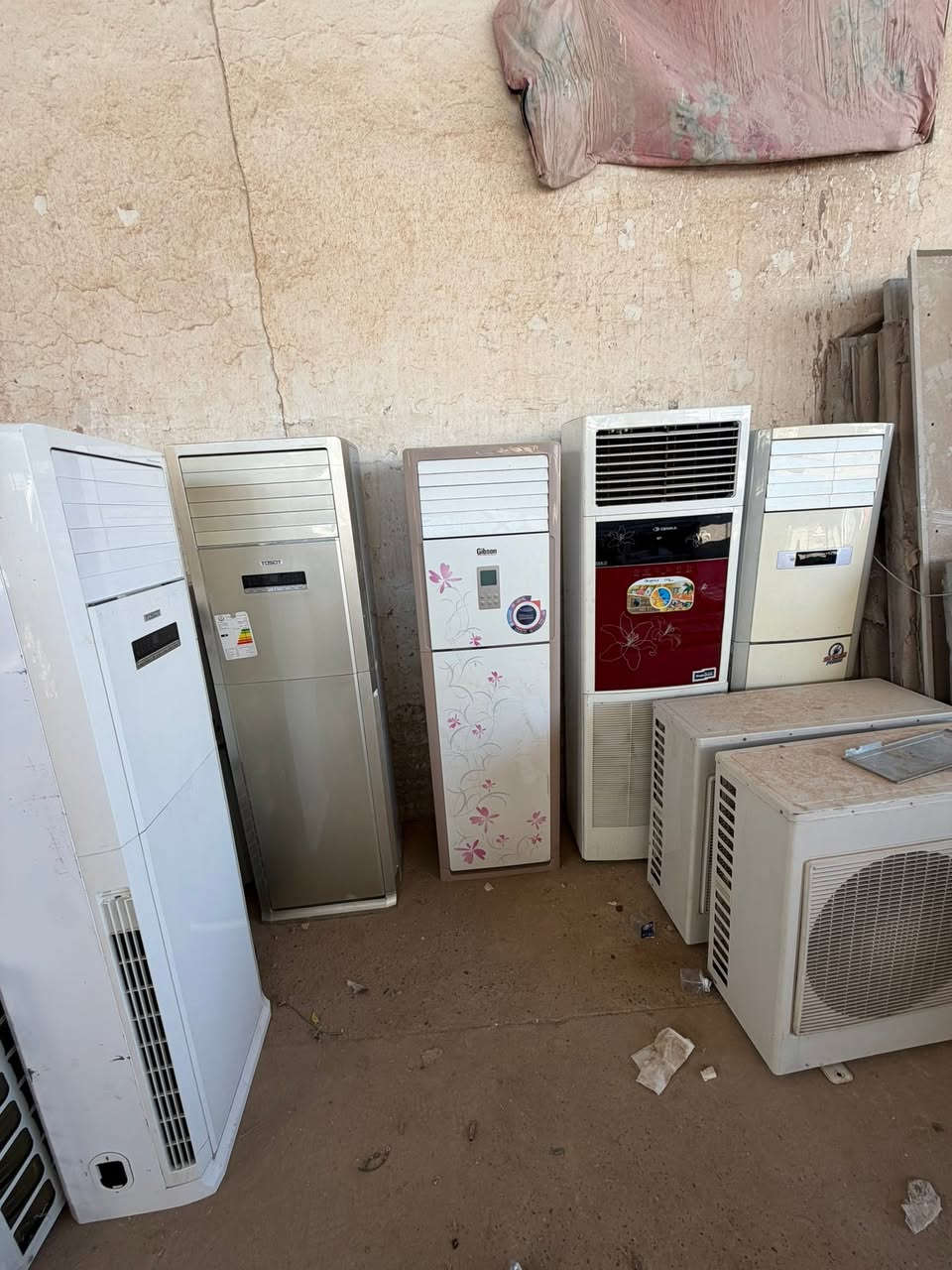 سبالت لبيع كنتوريات 3 طن  و2طن تعليك توسوت كري غاز 410 وغاز 22 لستفسار اتصال ***********
